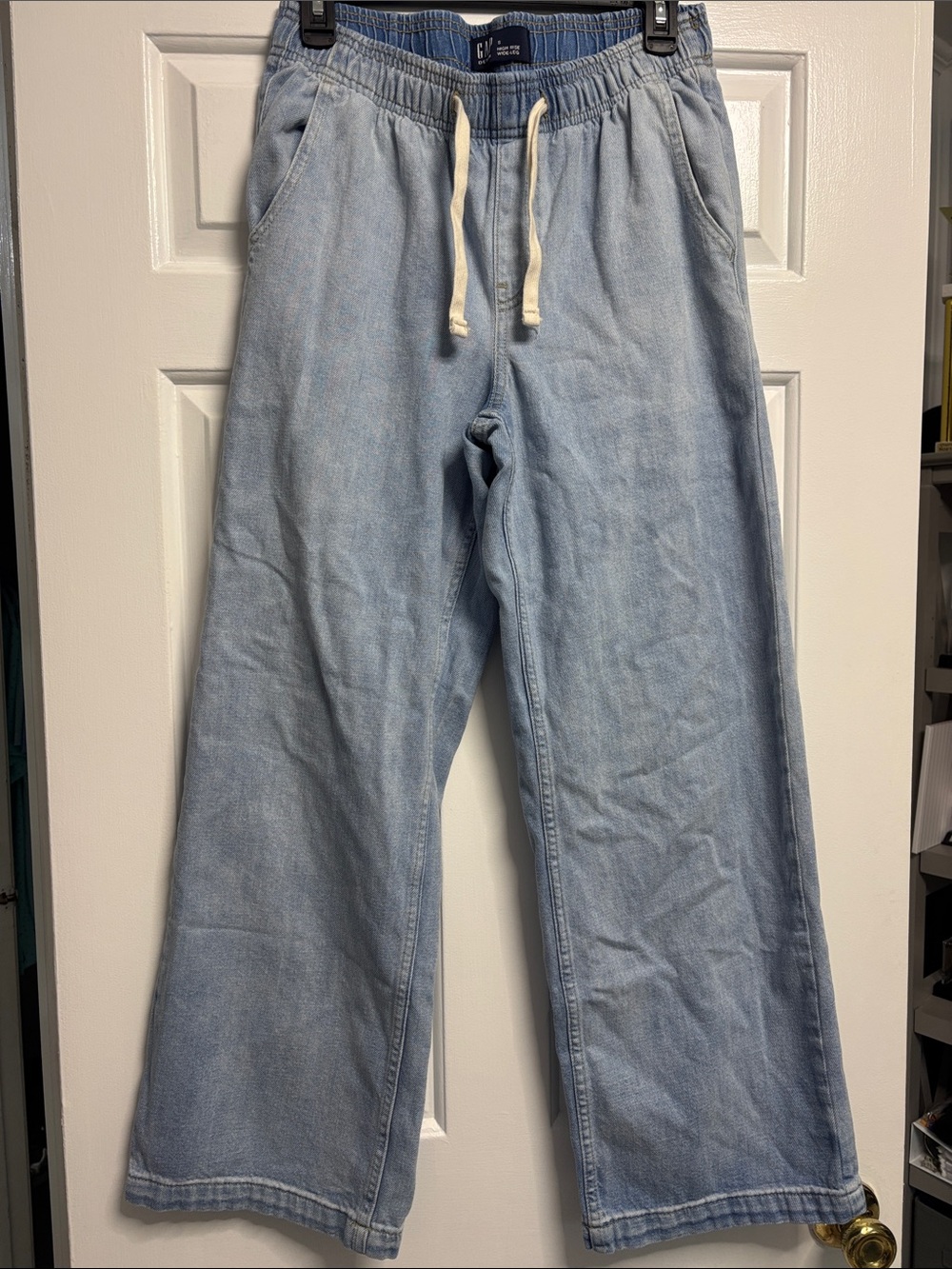 GAP Light Blue Relaxed Denim Jogger Jeans with Drawstring - Small